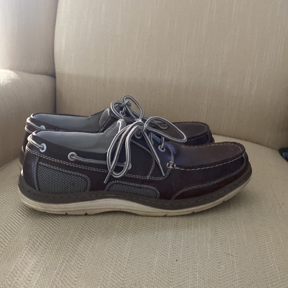 Chap 9.5 W leather upper in good condition. Worn 4 times. - Picture 2 of 5